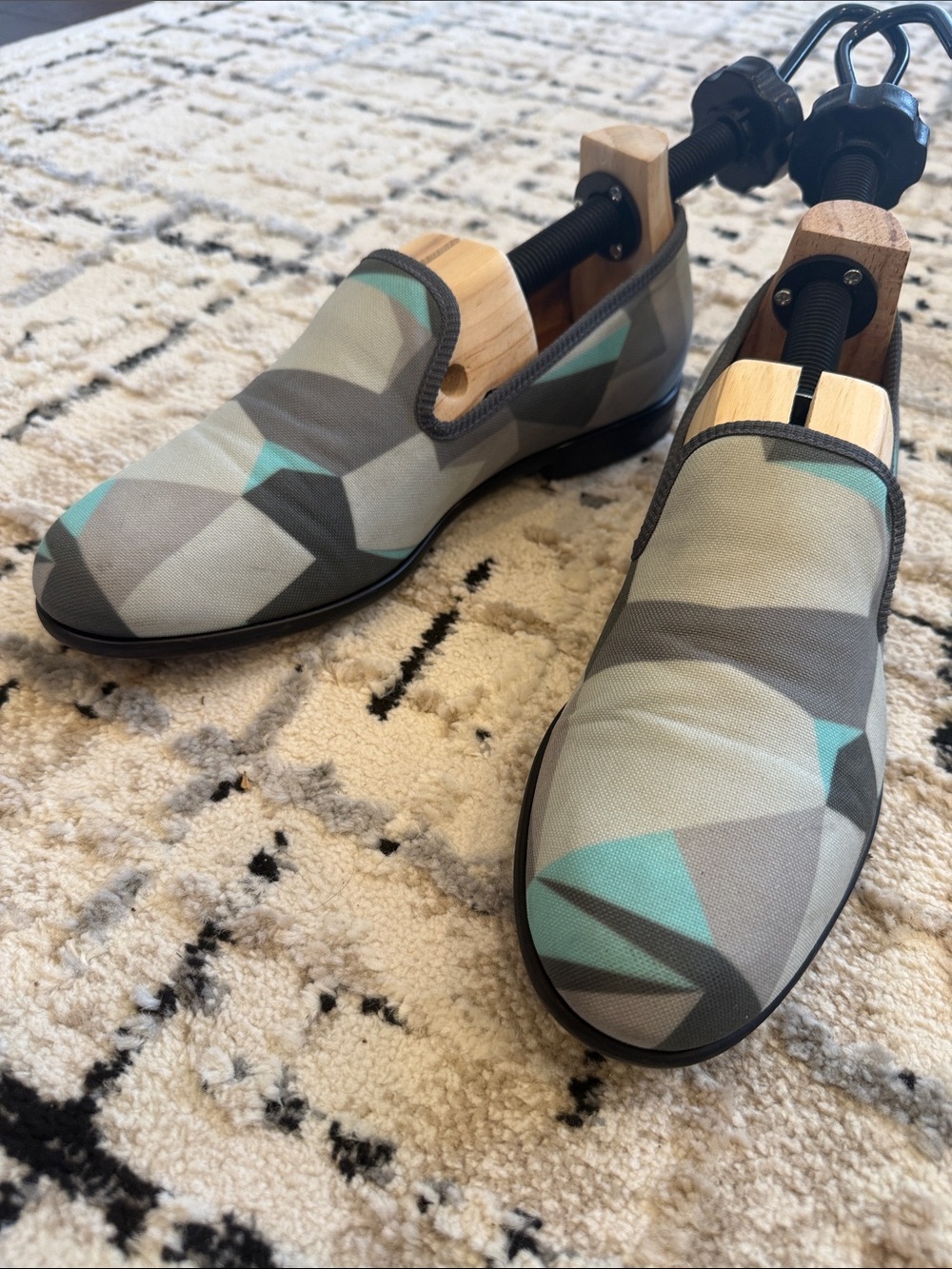 Duke & Dexter Men’s Size 9 Geometric Loafers